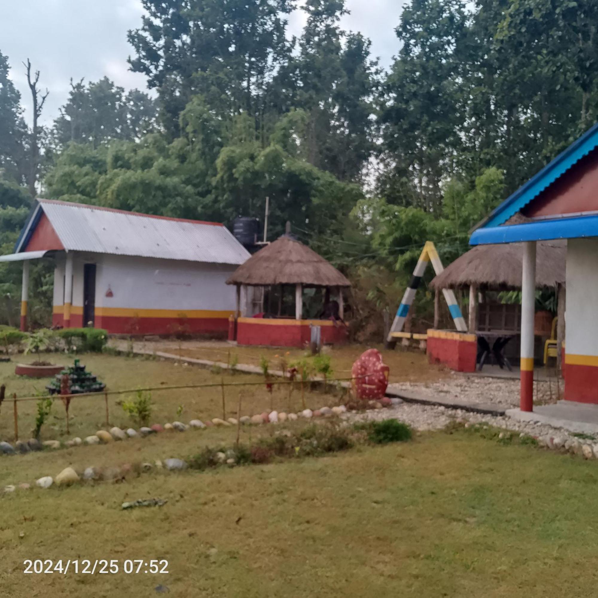 Kharikuna Home Stay Bhagaura Esterno foto